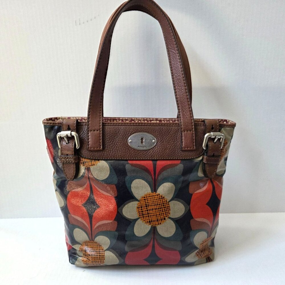 Fossil Tote Red Mod Floral Coated Canvas Keyper B… - image 1